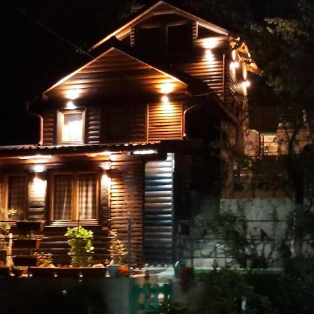 Bungalow 3 With 1 Room Saraievo Exterior foto
