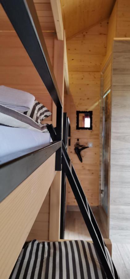 Bungalow 3 With 1 Room Saraievo Exterior foto