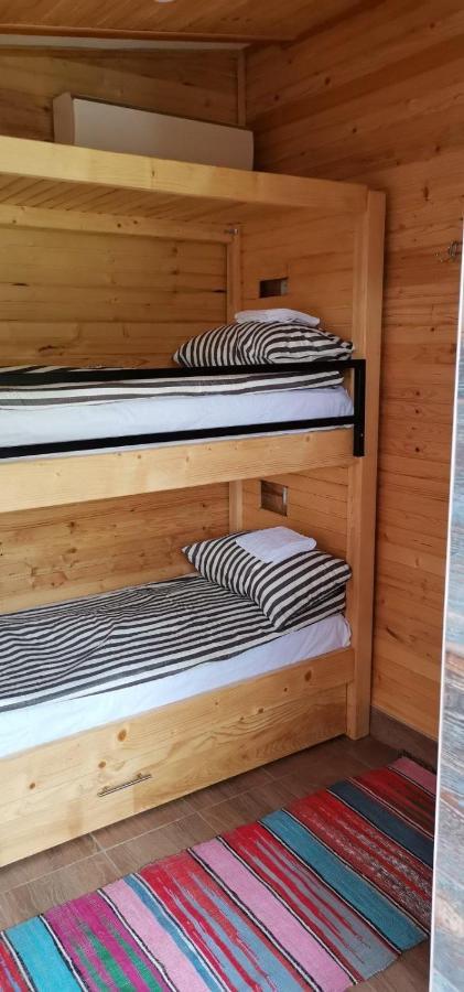 Bungalow 3 With 1 Room Saraievo Exterior foto